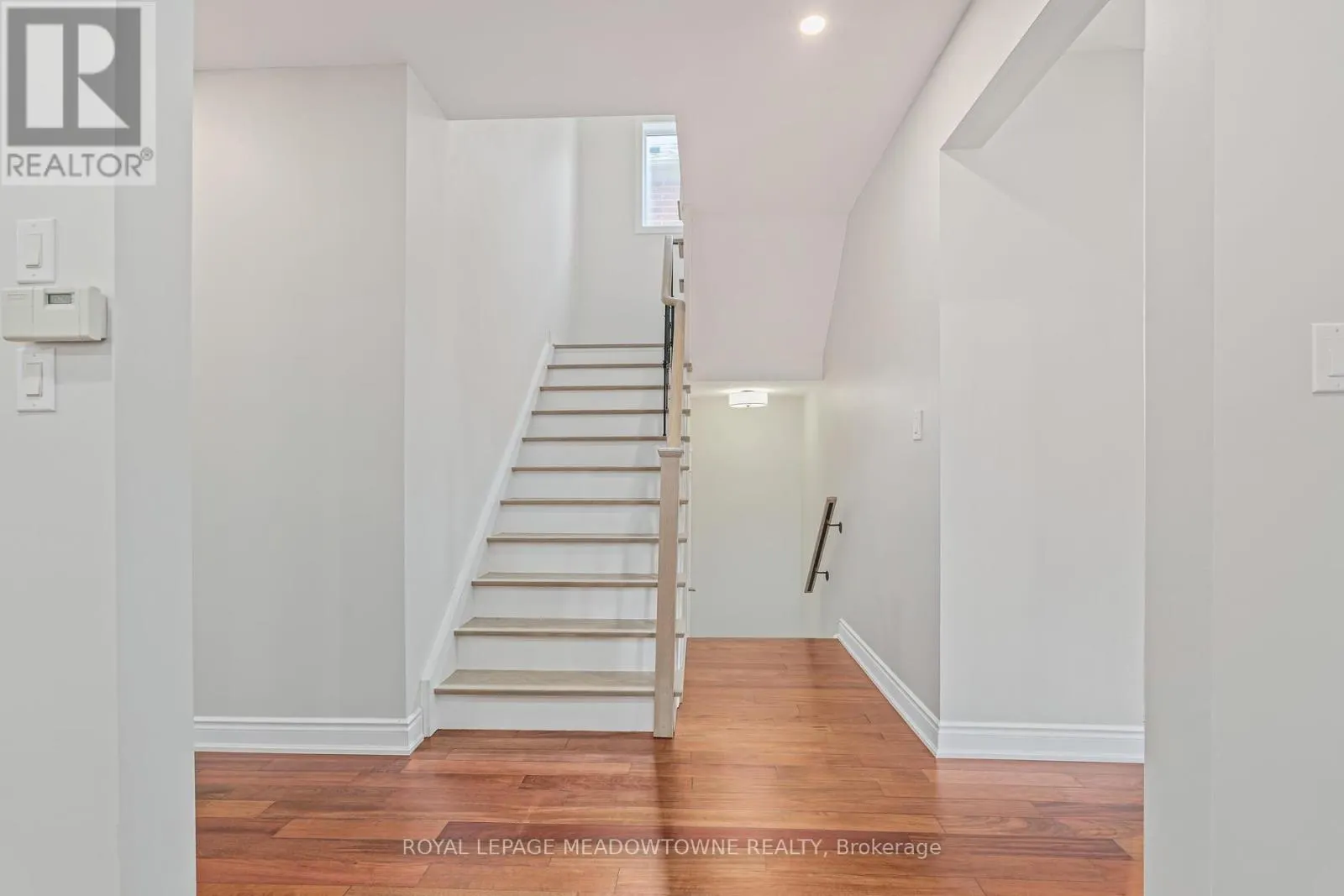 25 MILFOIL STREET