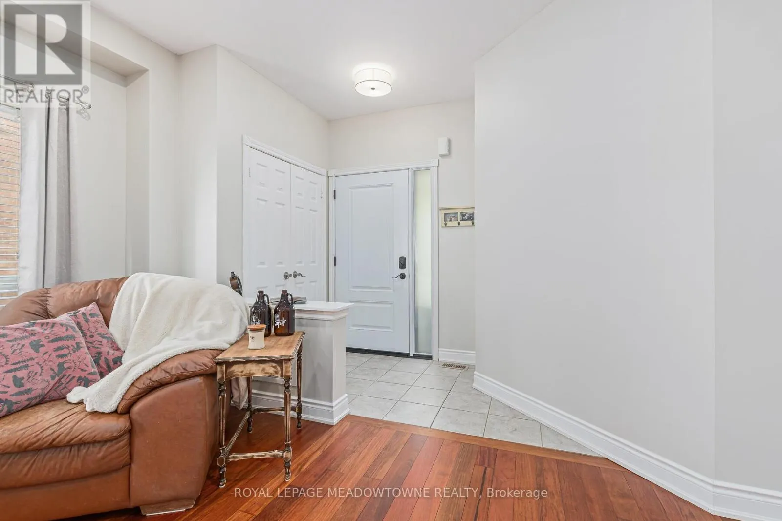 25 MILFOIL STREET
