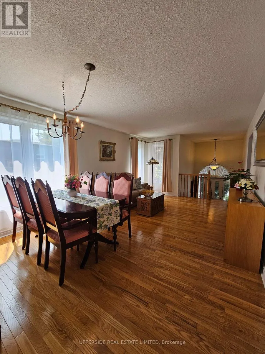 4 KINGSLEY ROAD S