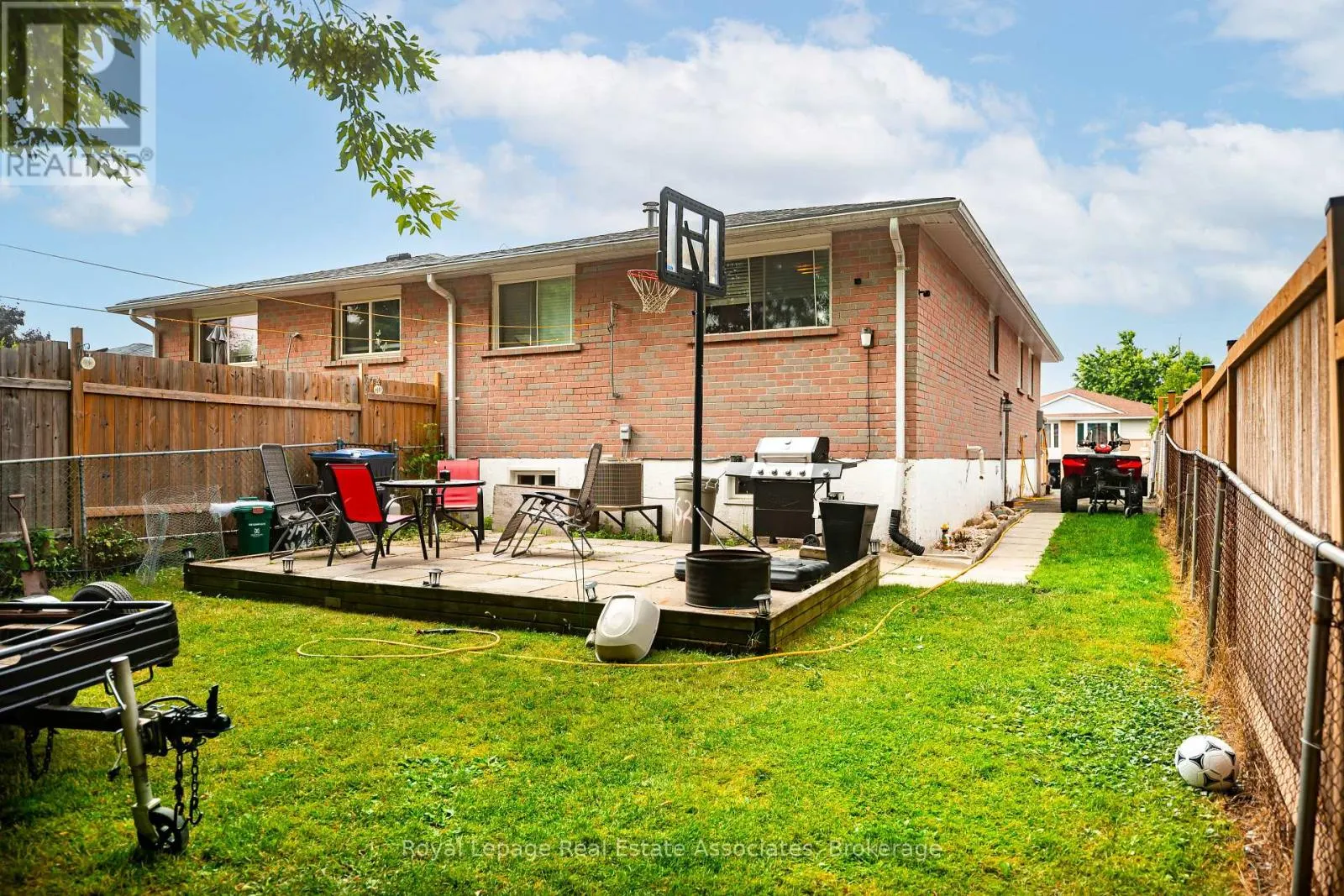 162 BURBANK CRESCENT