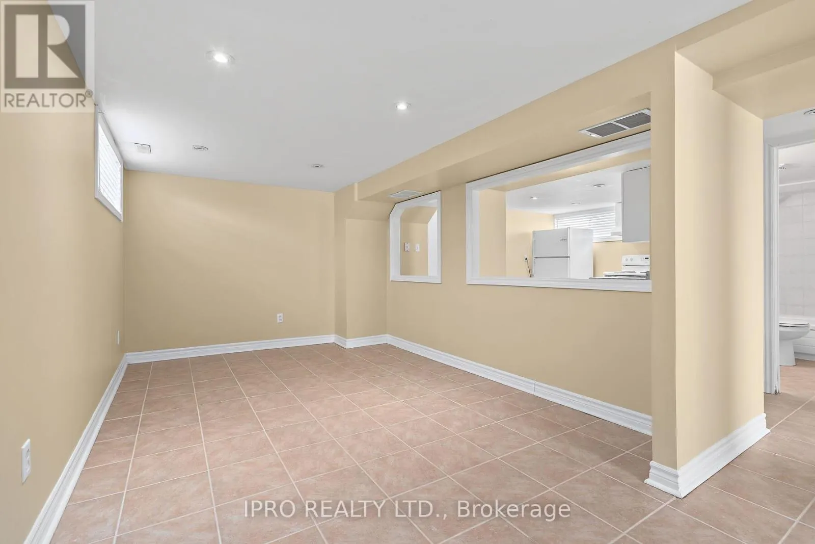 7 REXWAY DRIVE