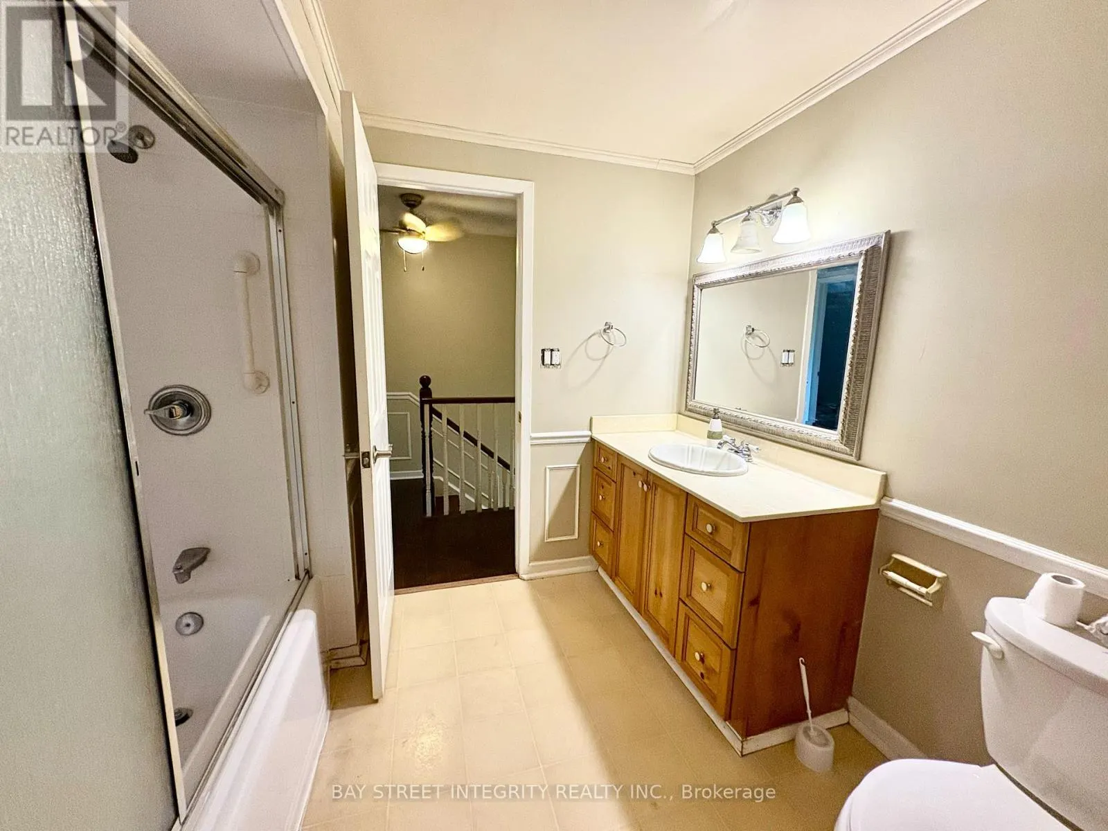 931 DAVID COURT