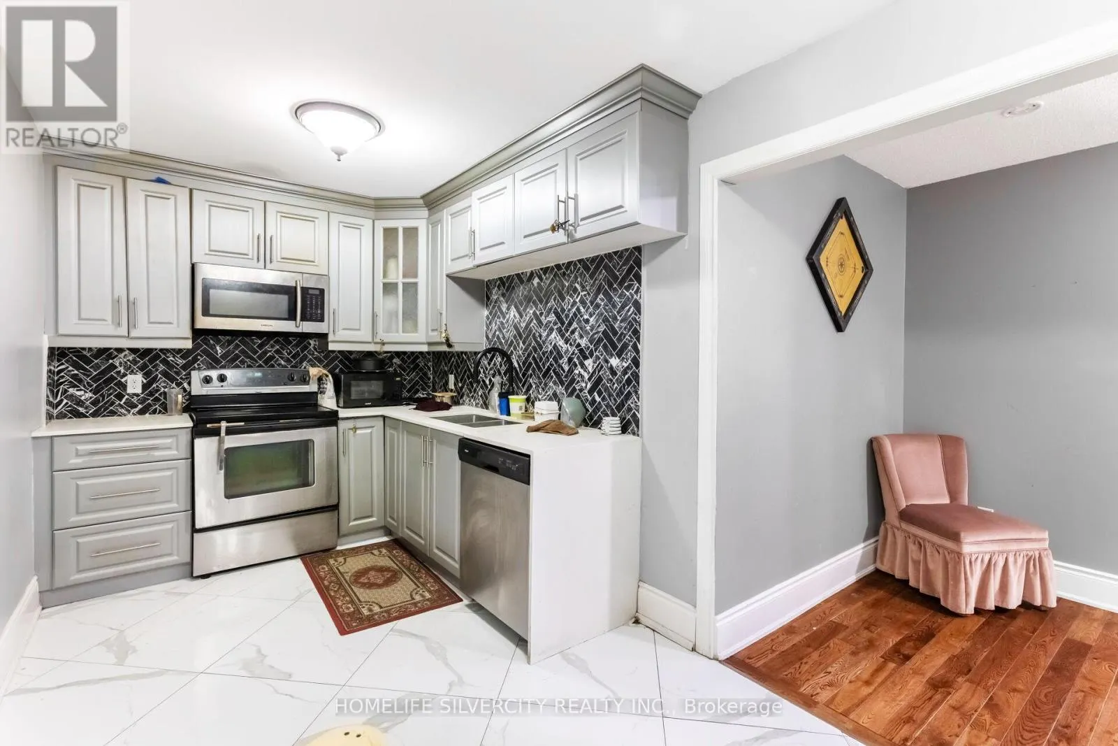 96 - 90 LAWRENCE AVENUE