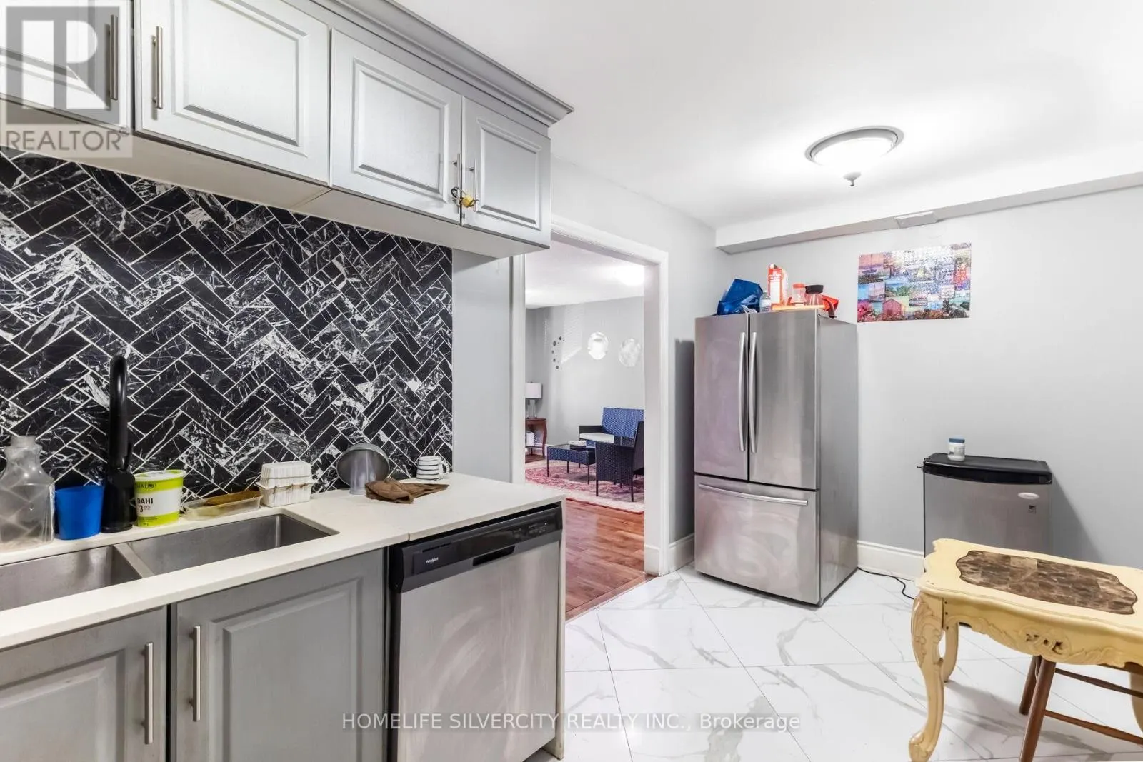 96 - 90 LAWRENCE AVENUE