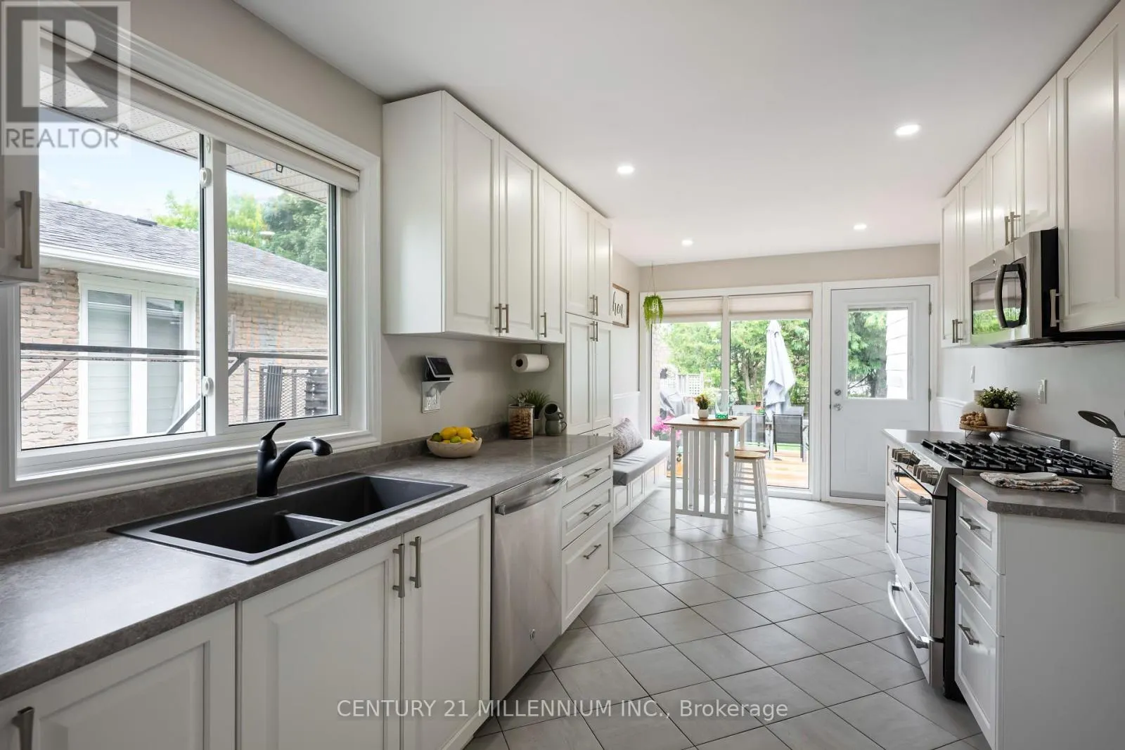 33 CALEDONIA ROAD
