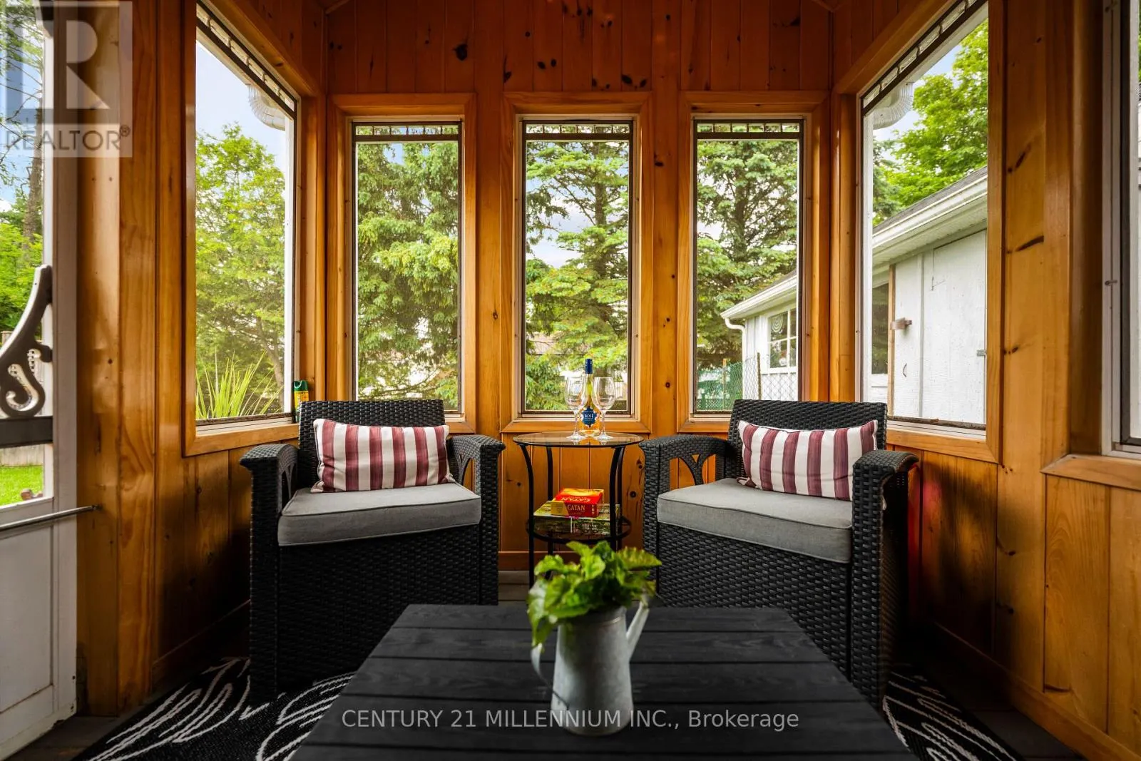 33 CALEDONIA ROAD