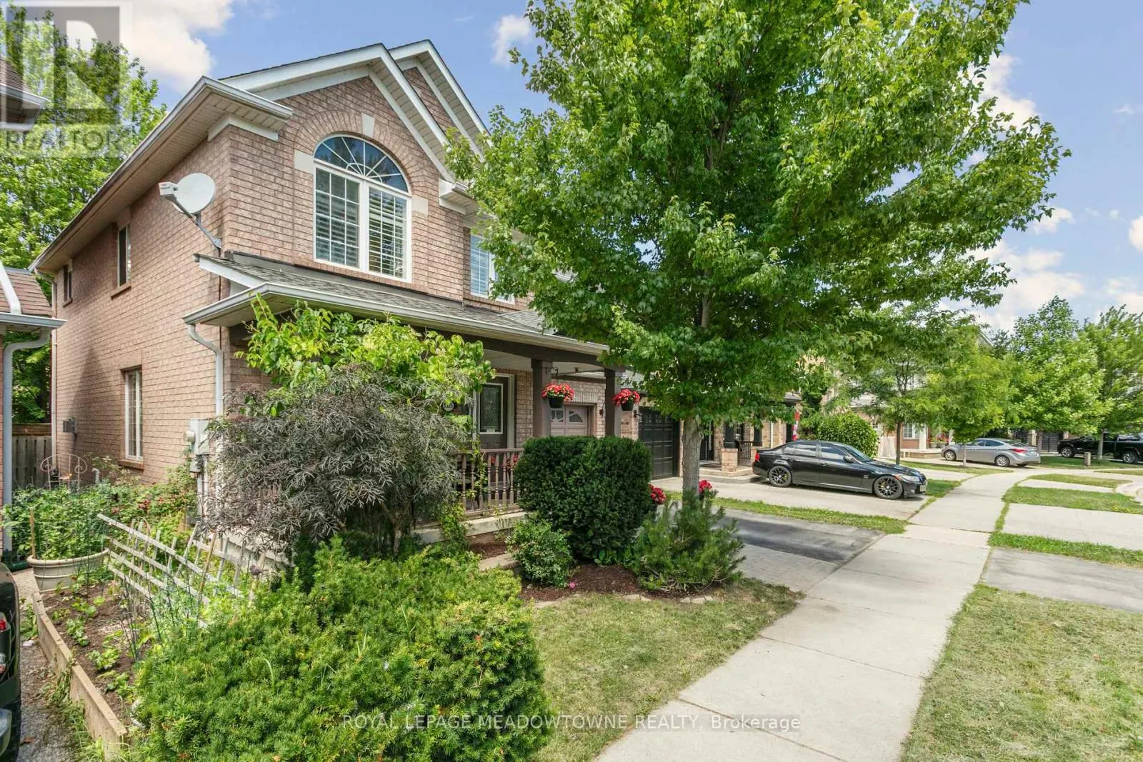 1325 ASHWOOD TERRACE