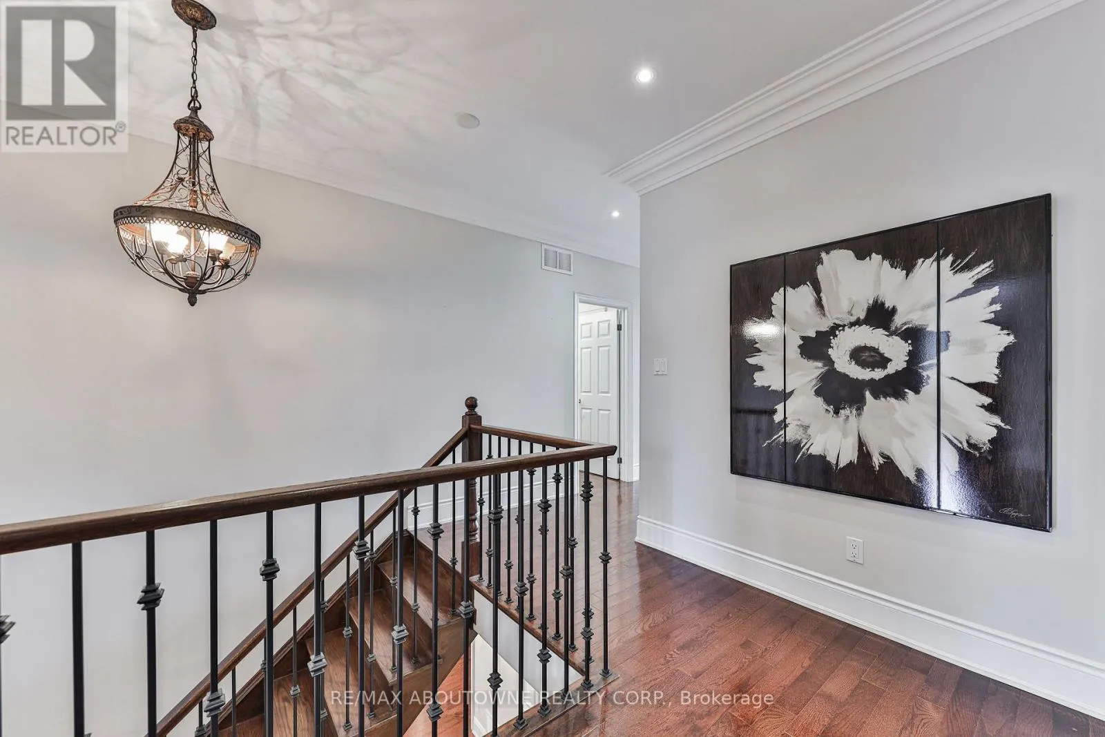 526 HIDDEN TRAIL