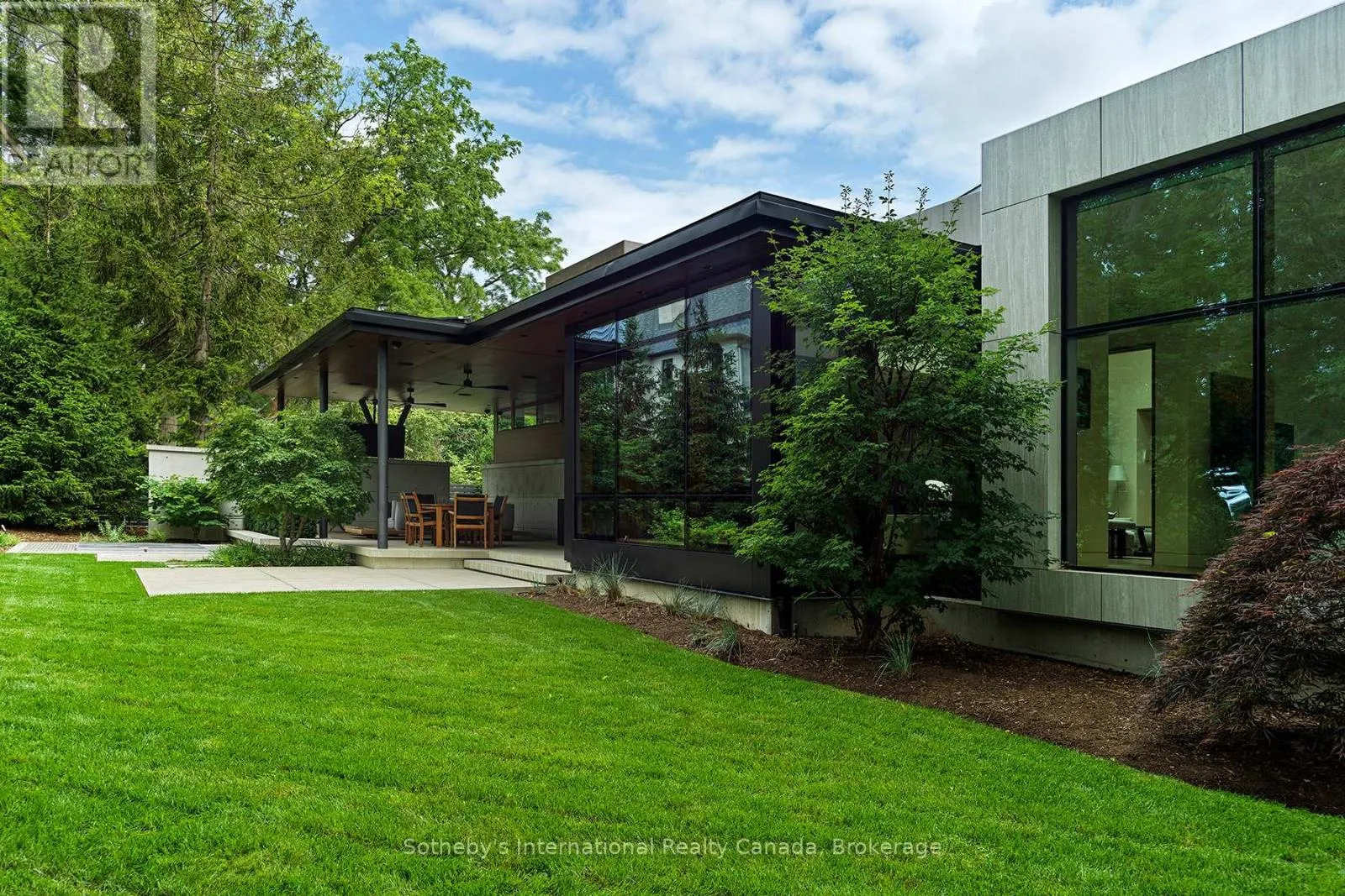 116 CHARTWELL ROAD