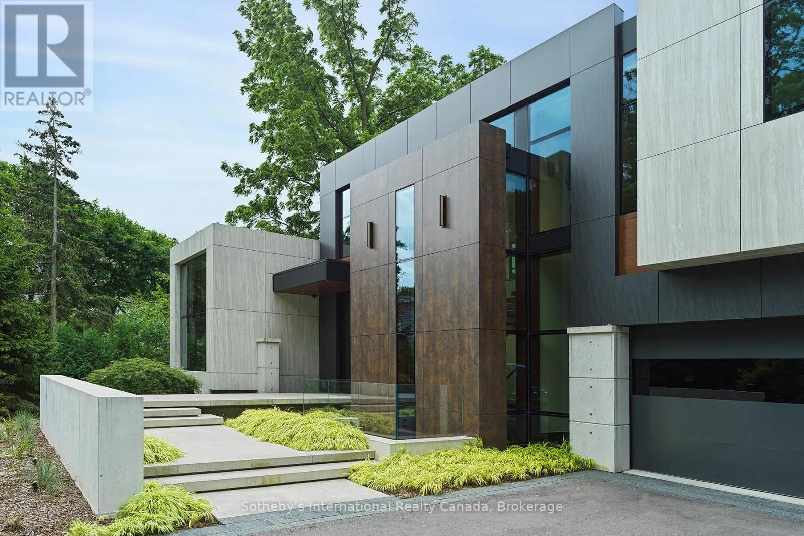 116 CHARTWELL ROAD