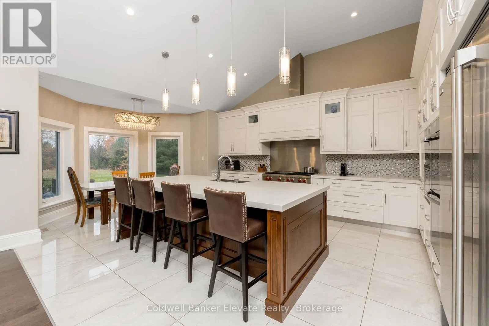 4 ABBITT CRESCENT