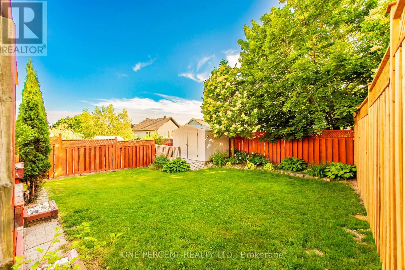 53 BISCAYNE CRESCENT