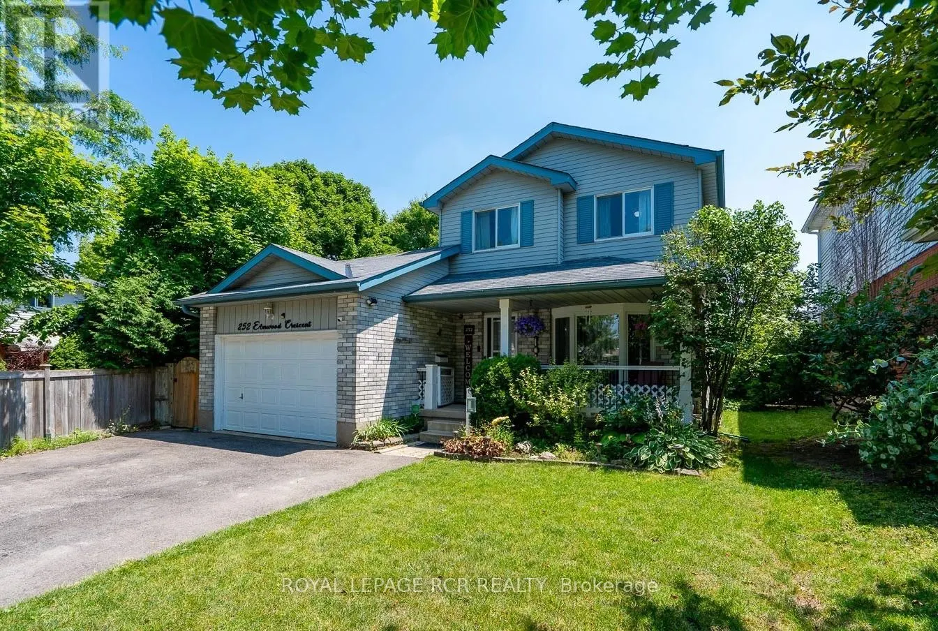 252 ELMWOOD CRESCENT