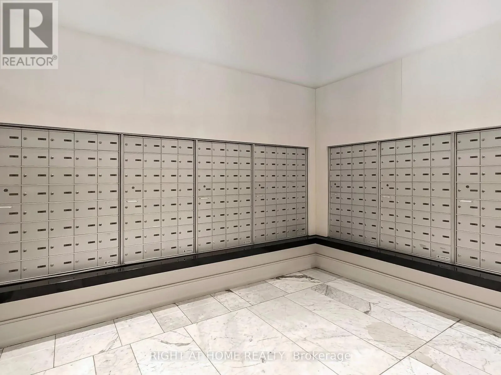 1209 - 90 PARK LAWN ROAD
