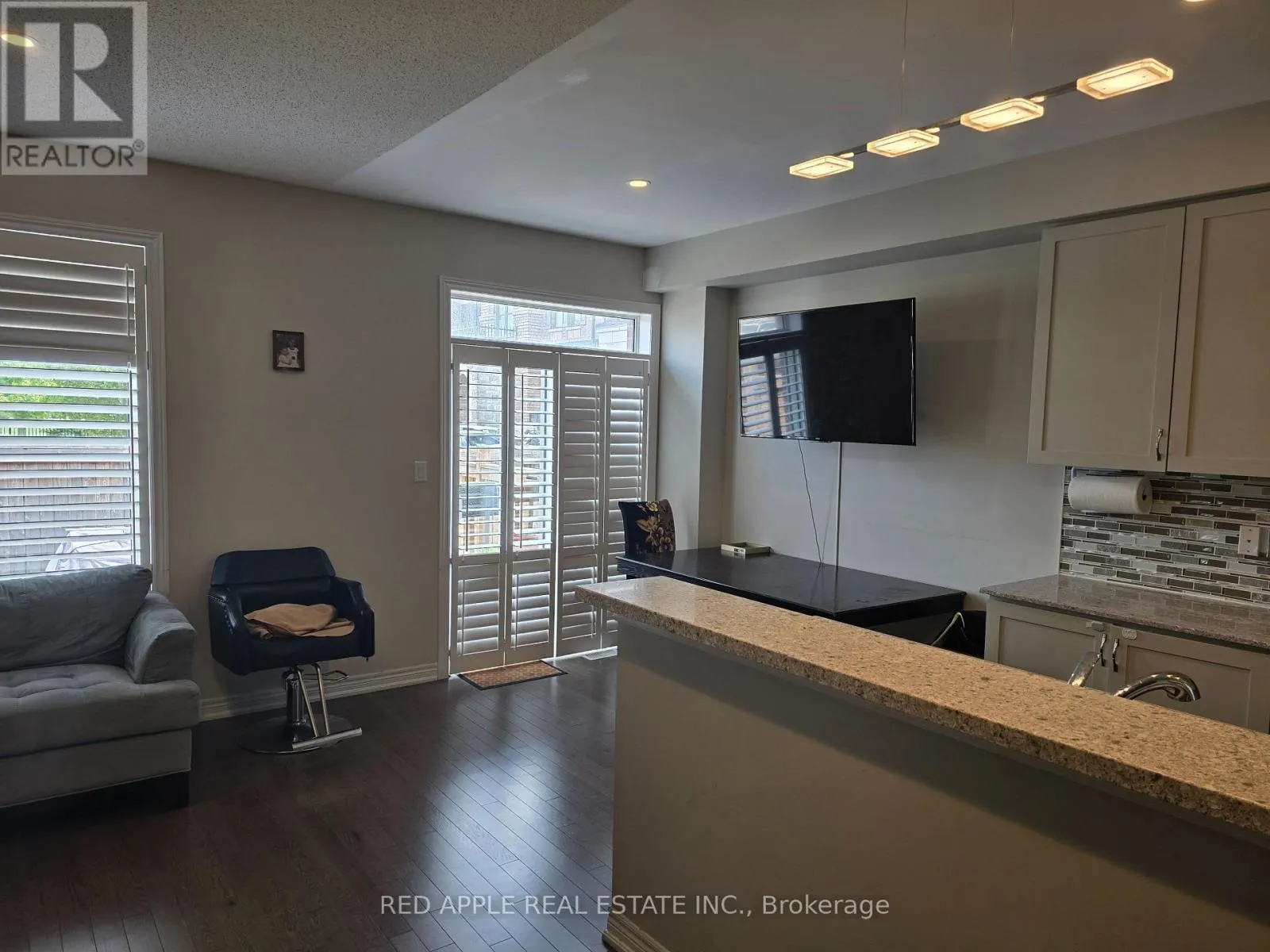 123 MORRA AVENUE