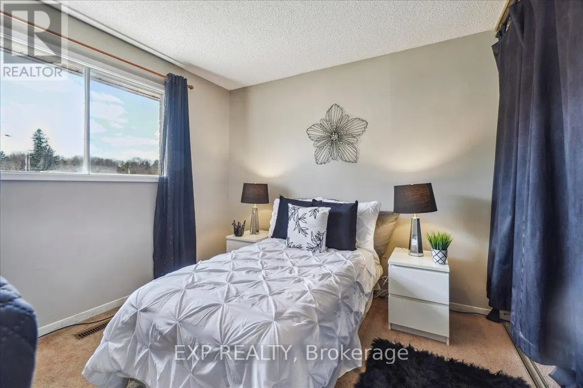 7 ROSSET VALLEY COURT