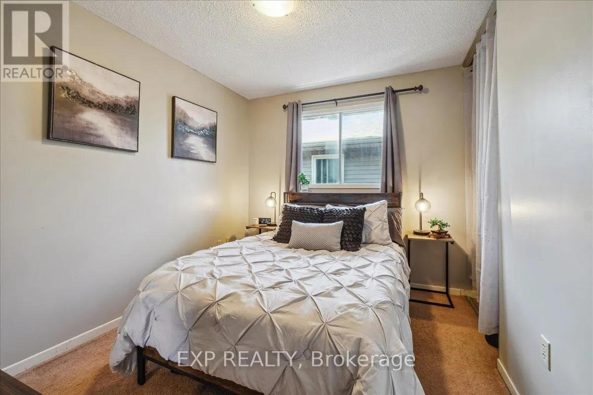 7 ROSSET VALLEY COURT