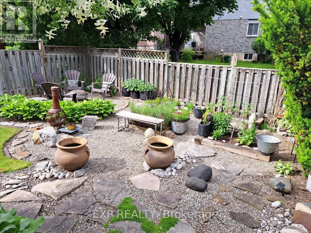 7 ROSSET VALLEY COURT
