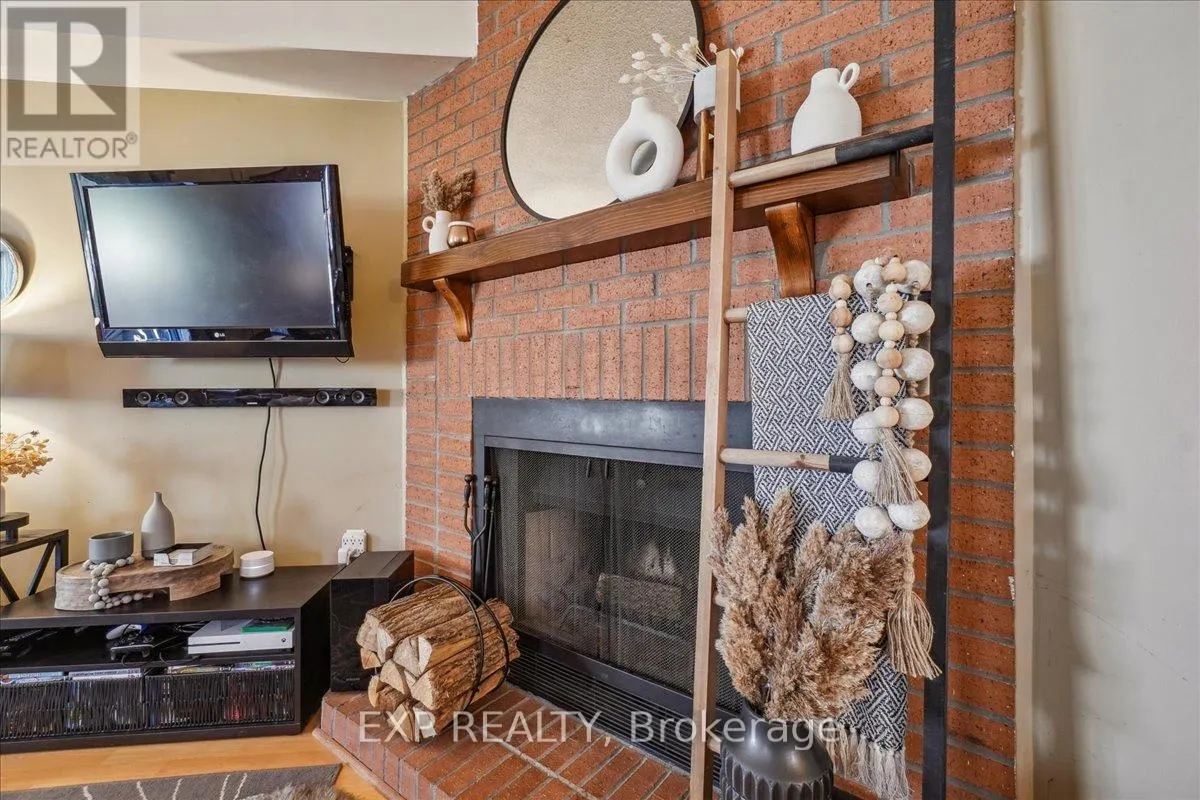 7 ROSSET VALLEY COURT