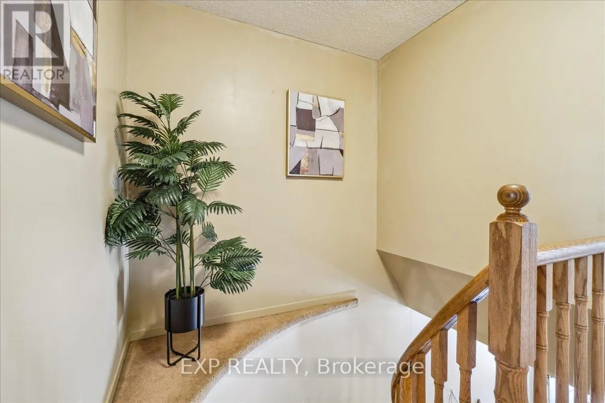 7 ROSSET VALLEY COURT