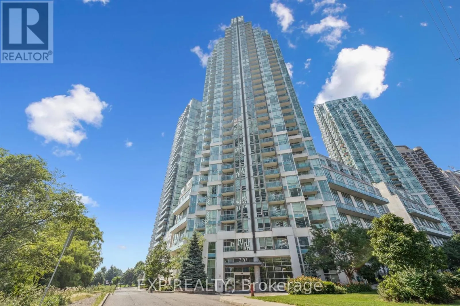 905 - 220 BURNHAMTHORPE ROAD W