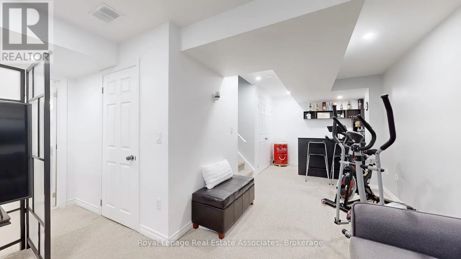 721 SHORTREED CRESCENT