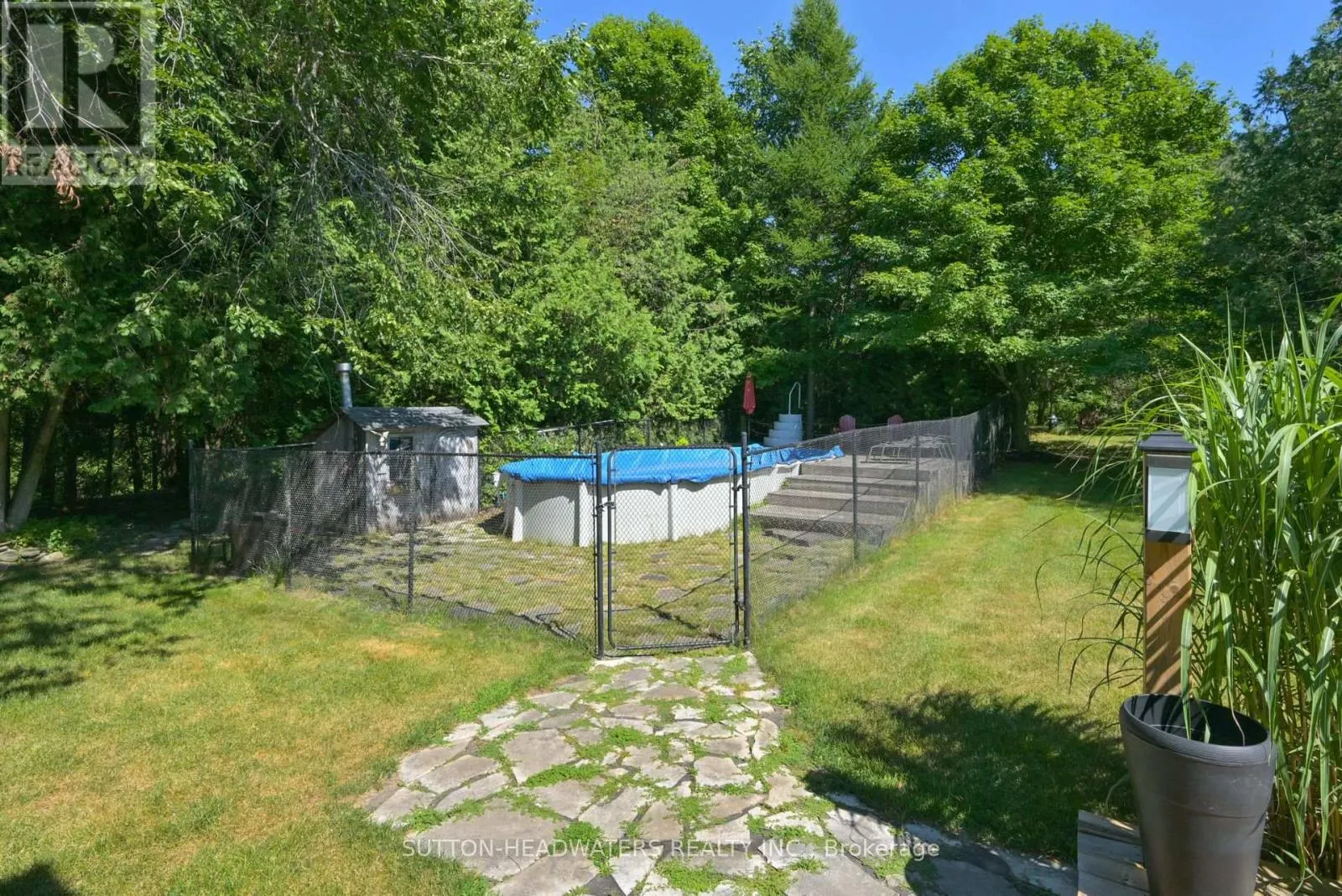 563 RIVER ROAD