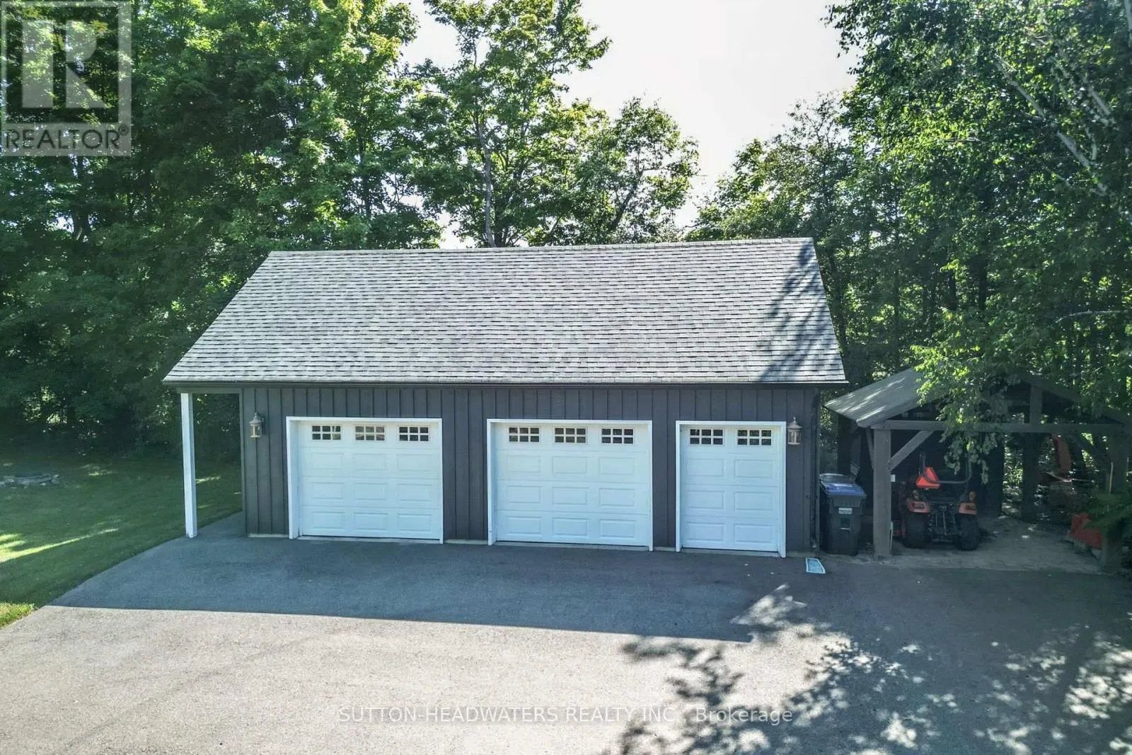 563 RIVER ROAD