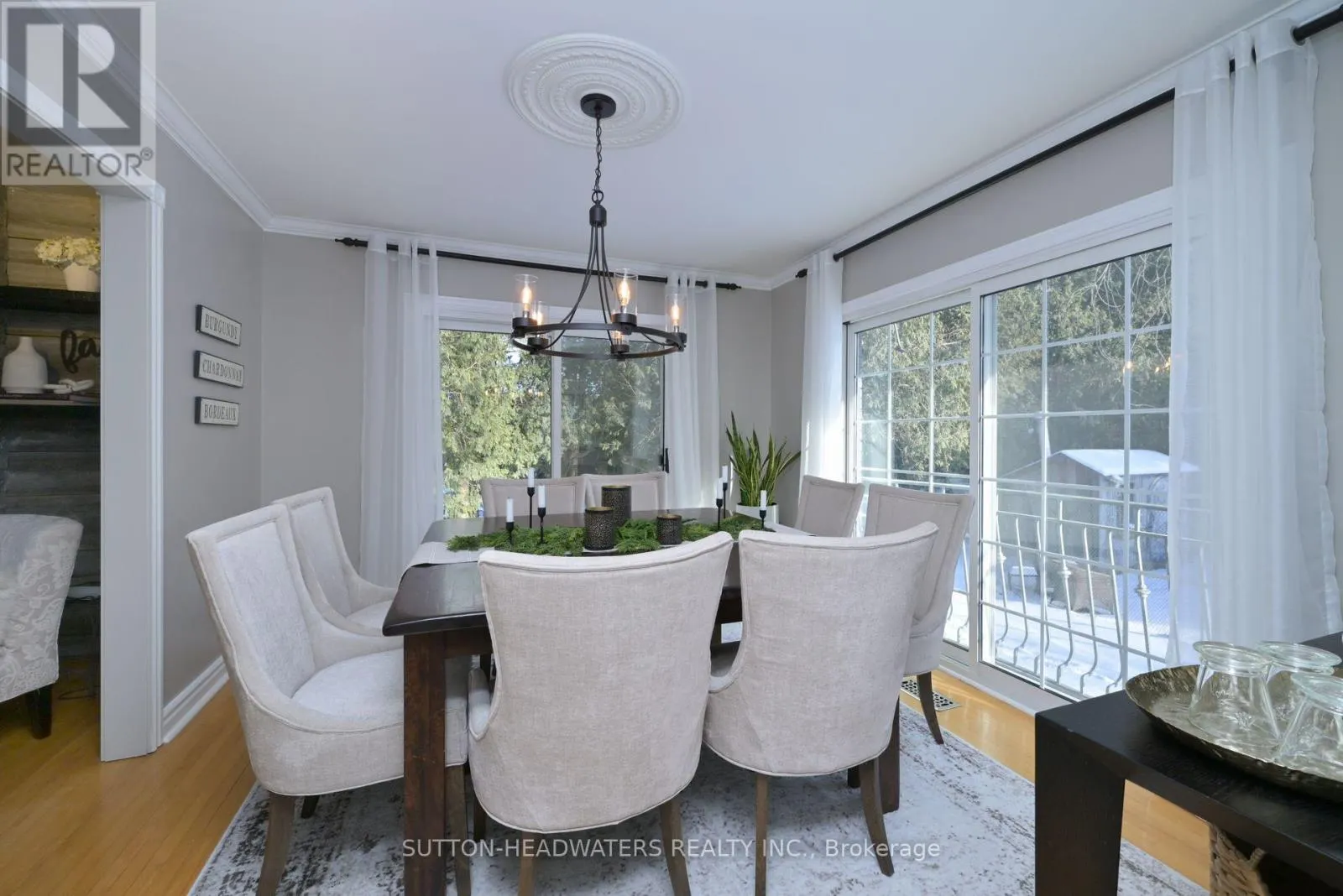 563 RIVER ROAD