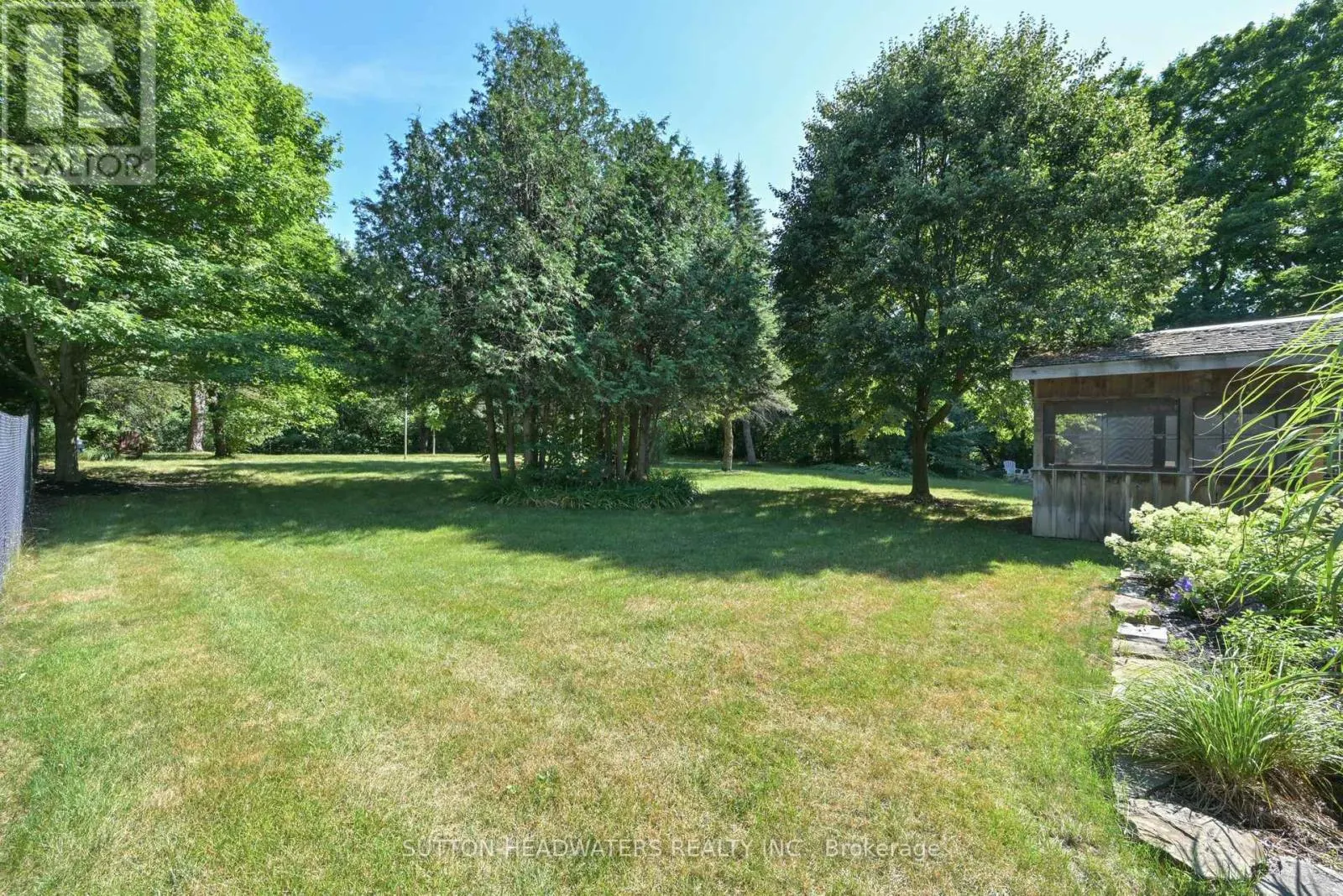 563 RIVER ROAD
