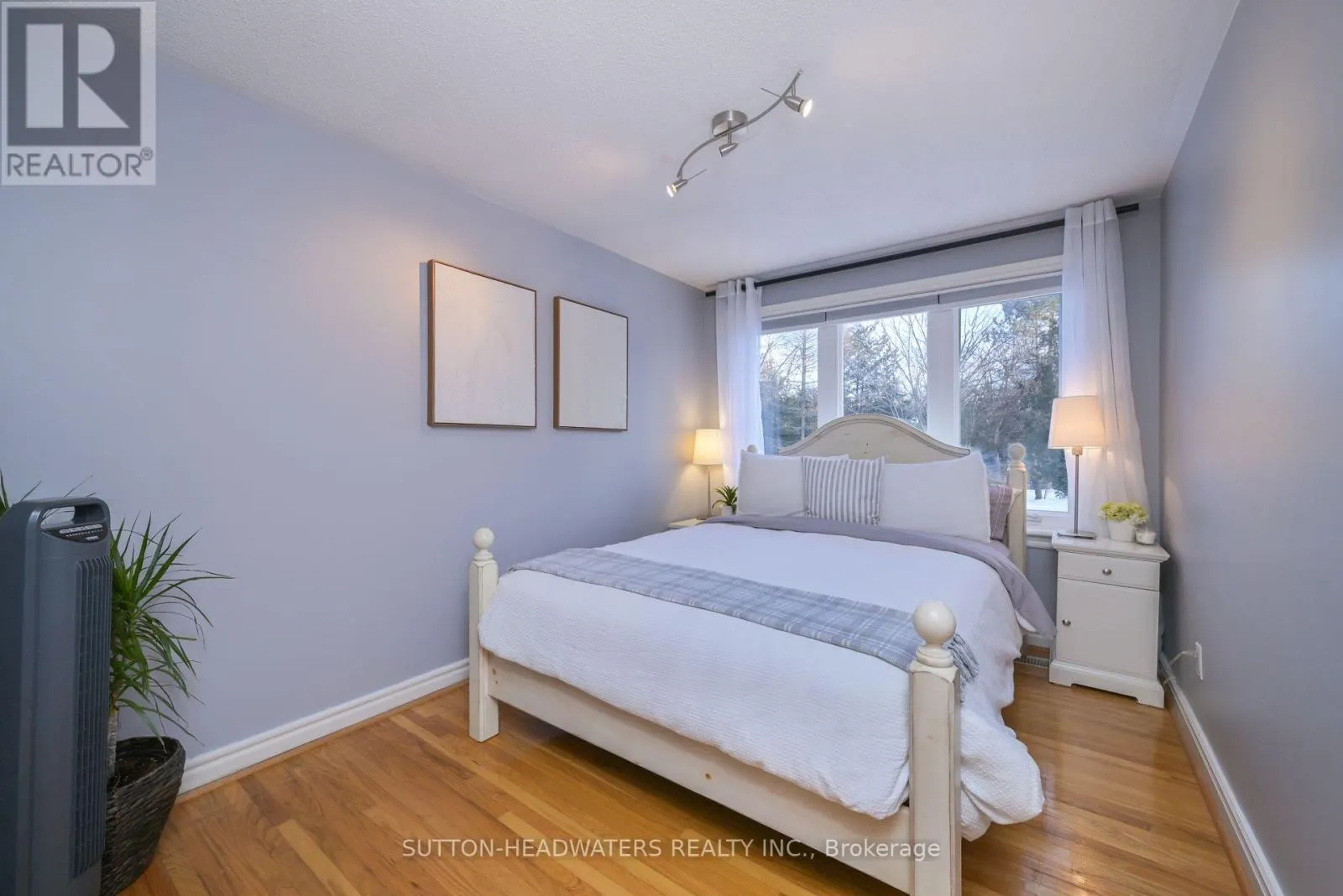 563 RIVER ROAD