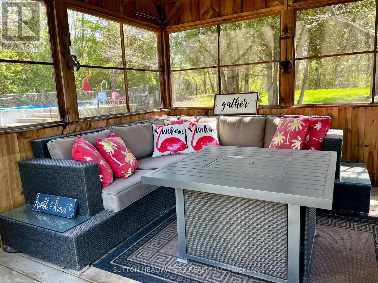 563 RIVER ROAD