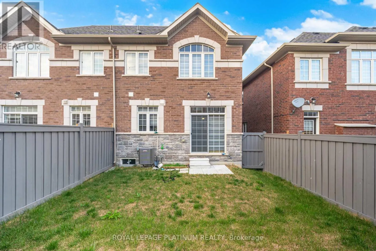 29 OVERSTONE ROAD