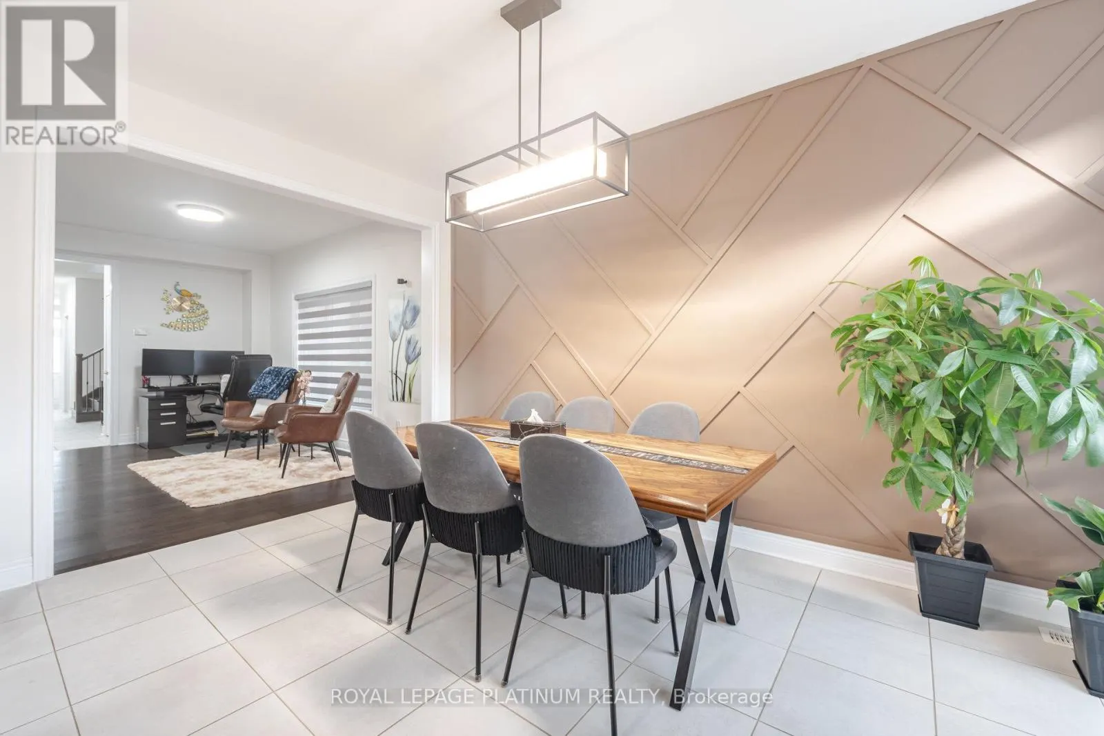 29 OVERSTONE ROAD