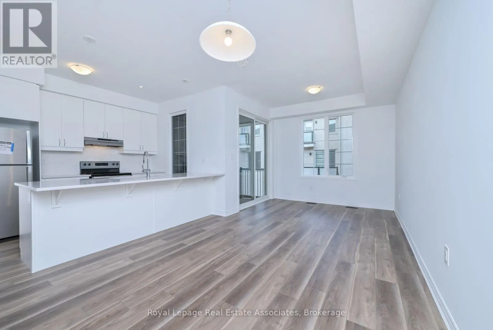 19 CULLINGTREE PLACE