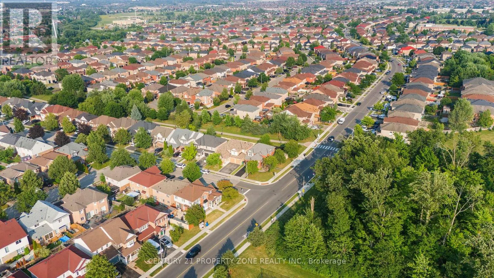 185 BRISDALE DRIVE