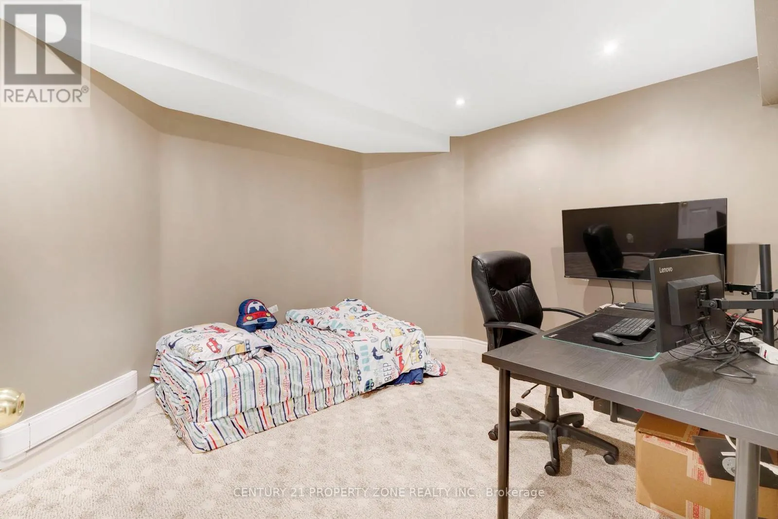 185 BRISDALE DRIVE