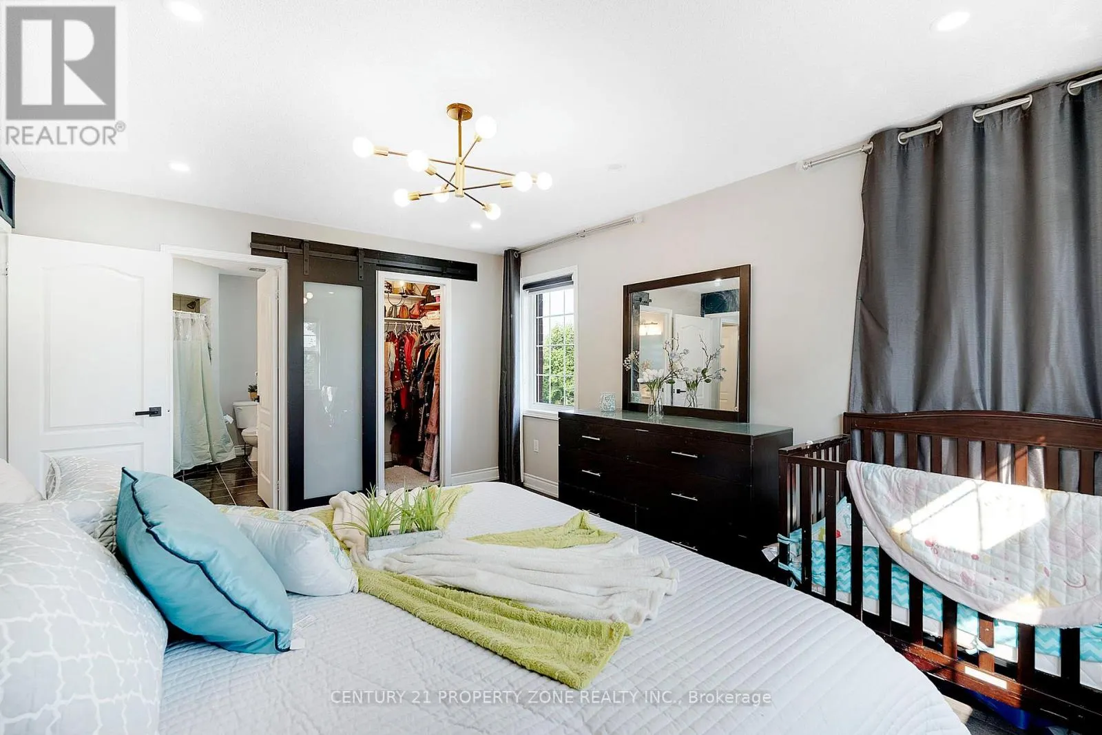 185 BRISDALE DRIVE