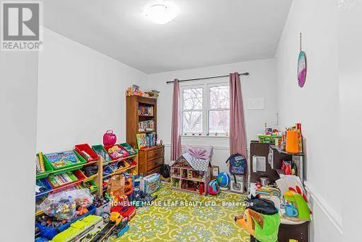 292 WOODWARD AVENUE