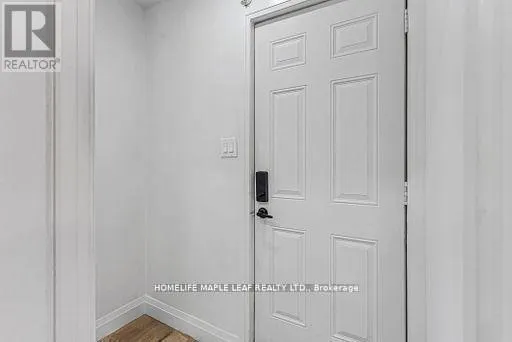 292 WOODWARD AVENUE