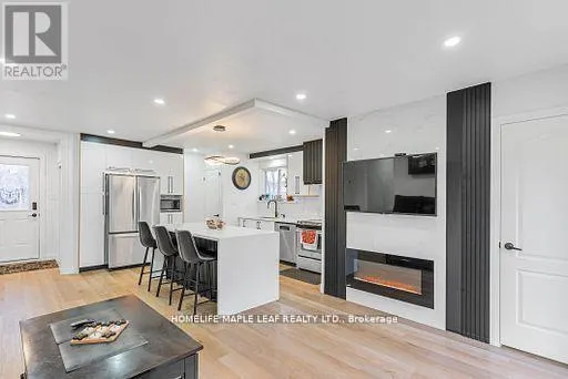292 WOODWARD AVENUE