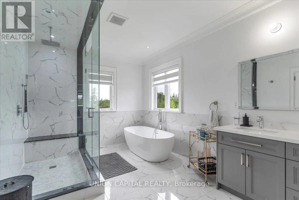 16033 MISSISSAUGA ROAD