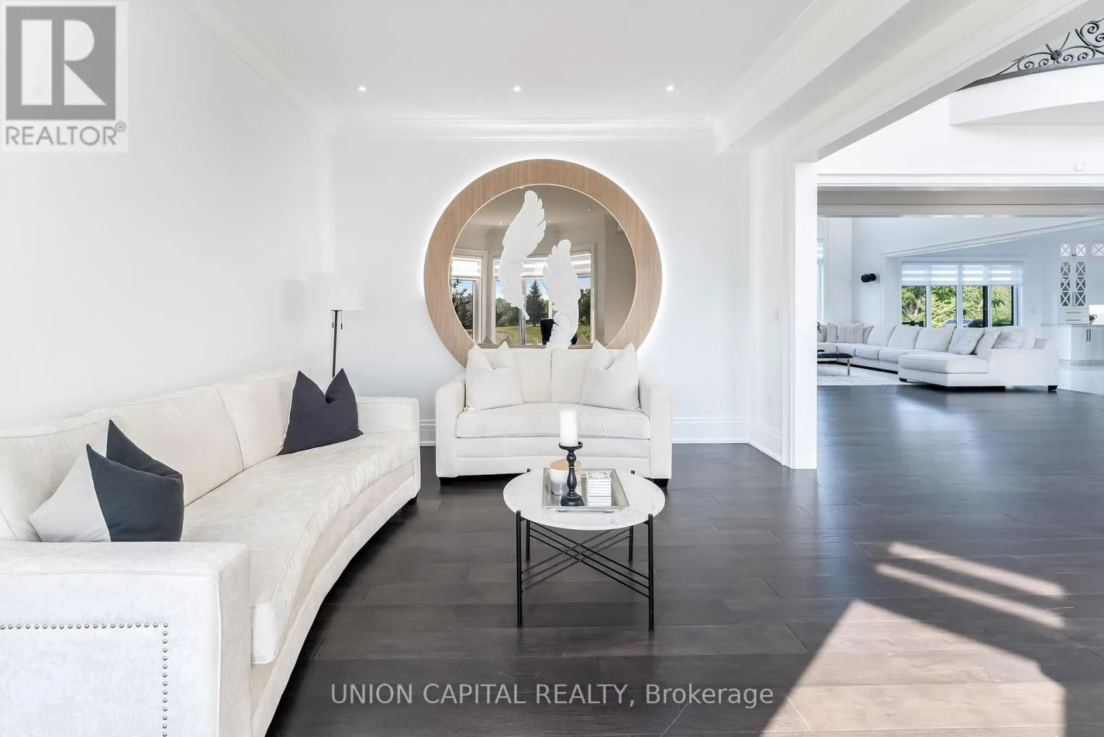 16033 MISSISSAUGA ROAD