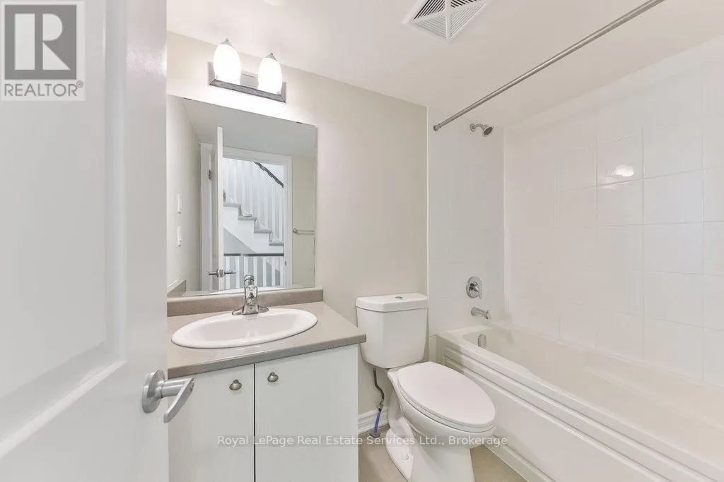 14 - 3580 LAKE SHORE BOULEVARD W, #14