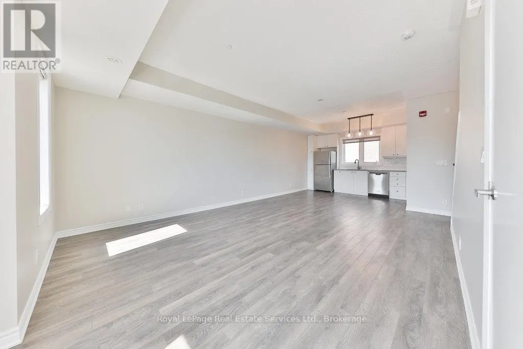 14 - 3580 LAKE SHORE BOULEVARD W, #14