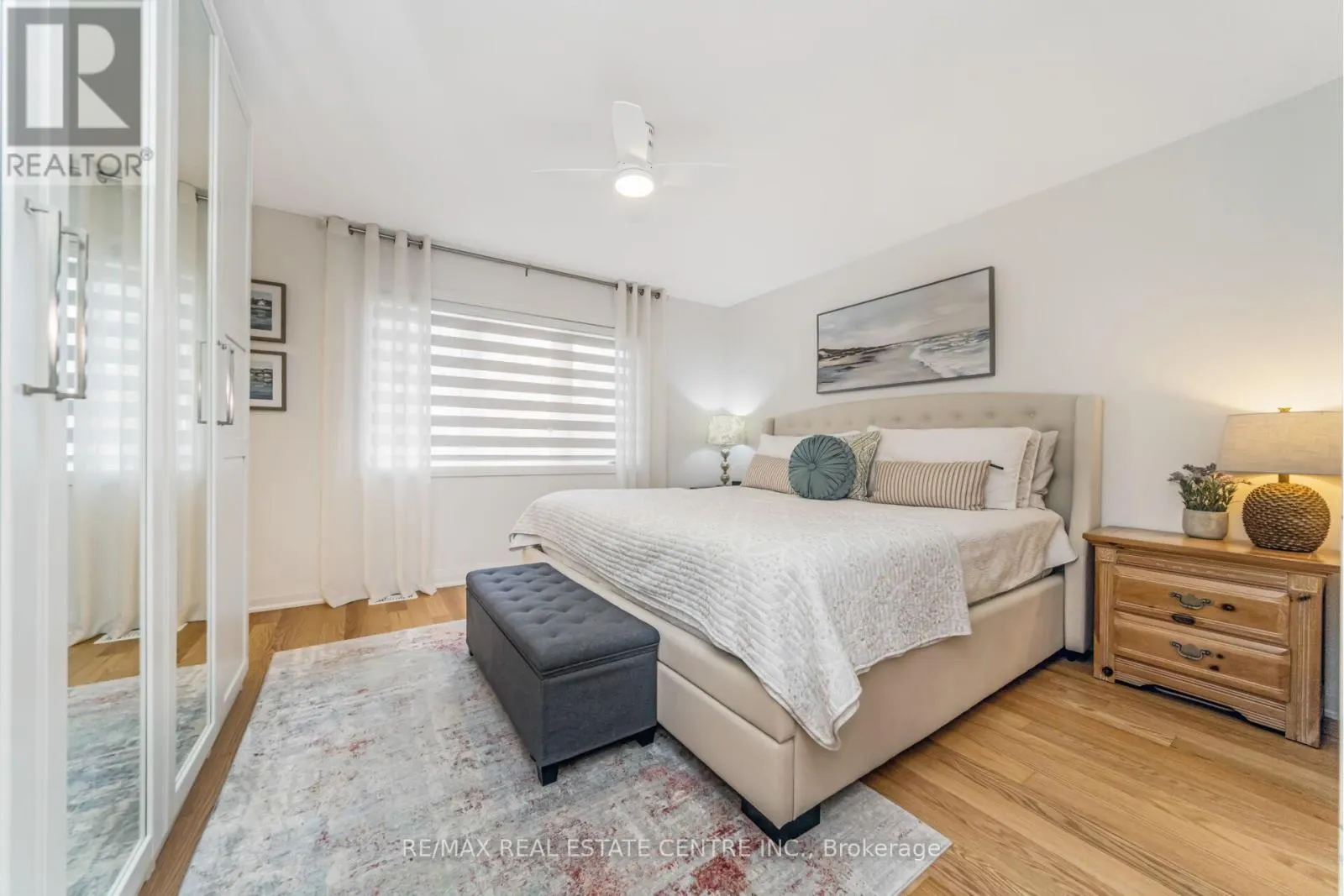 7 BRIAR COURT