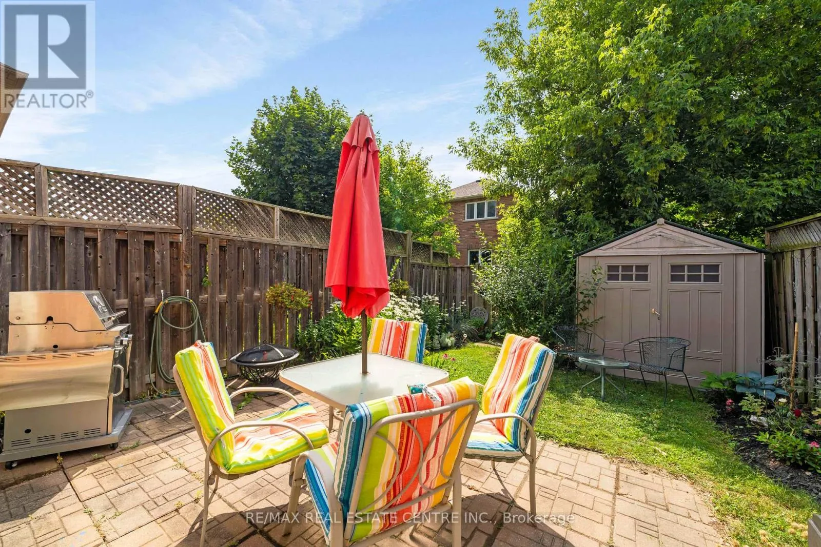 71 MOWAT CRESCENT