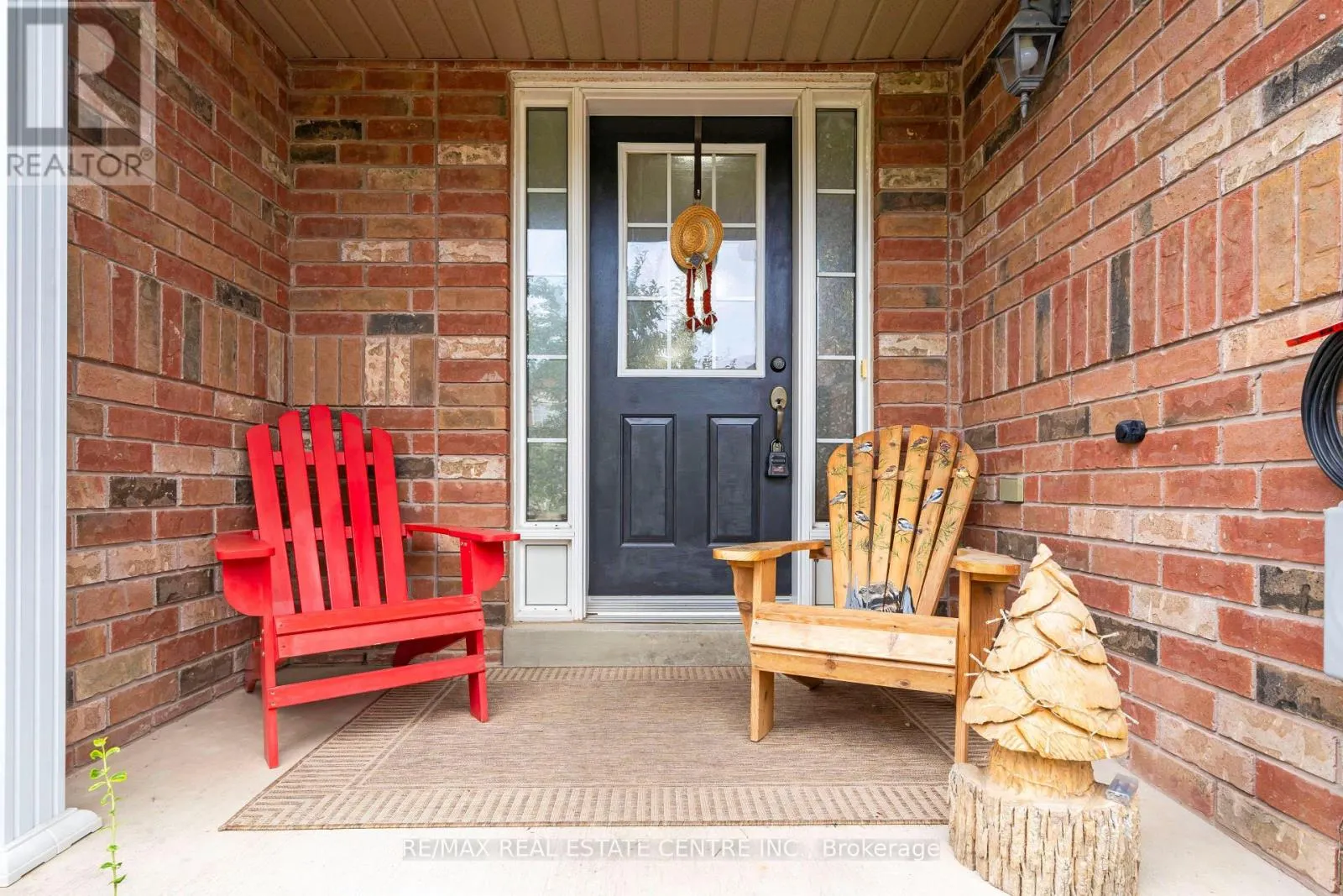 71 MOWAT CRESCENT