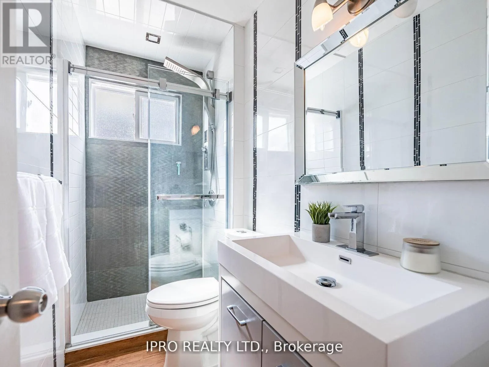 3525 BURNINGELM CRESCENT