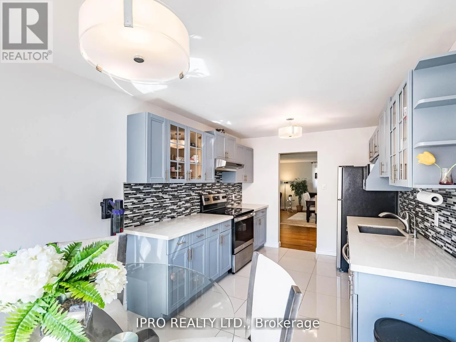 3525 BURNINGELM CRESCENT